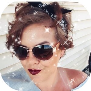 Meet your Posher, Rachel